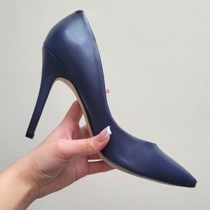 Charles David navy blue heels
